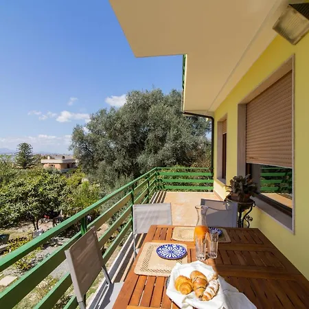 Casa Masina, A 500 Mt Dal Mare Apartment