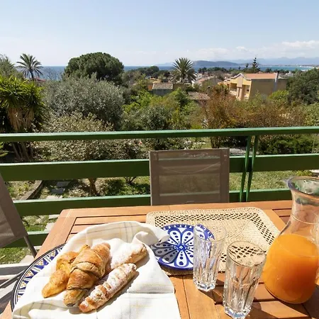 Casa Masina, A 500 Mt Dal Mare Apartment *